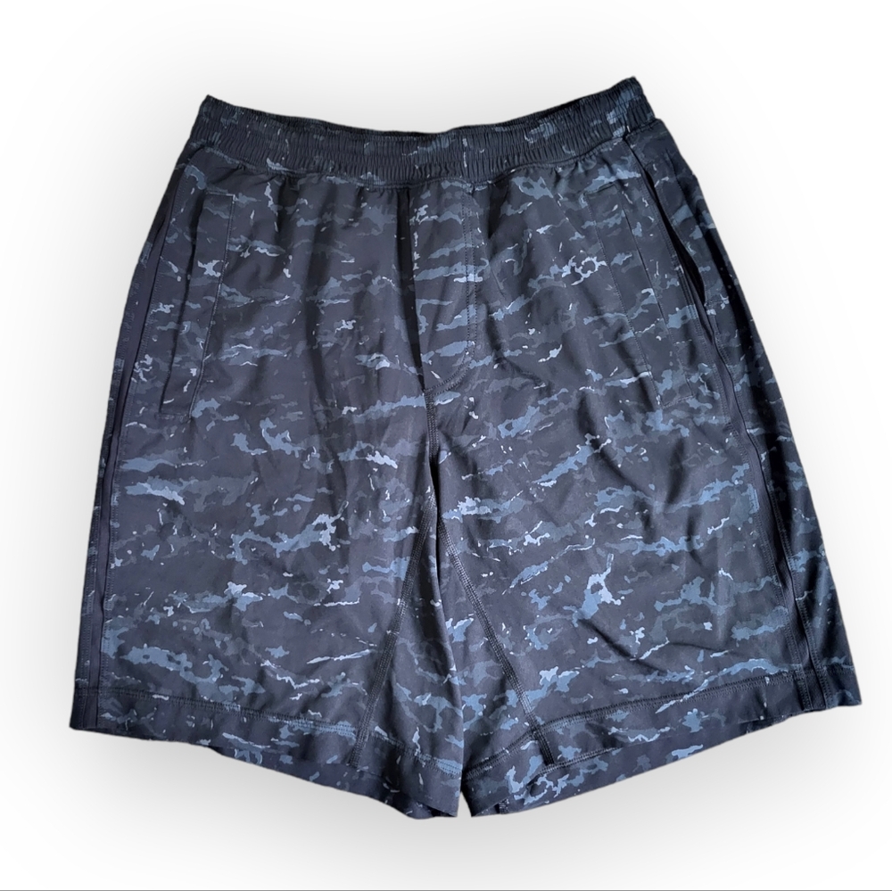LULULEMON Pace Breaker Short 9" Camo Medium